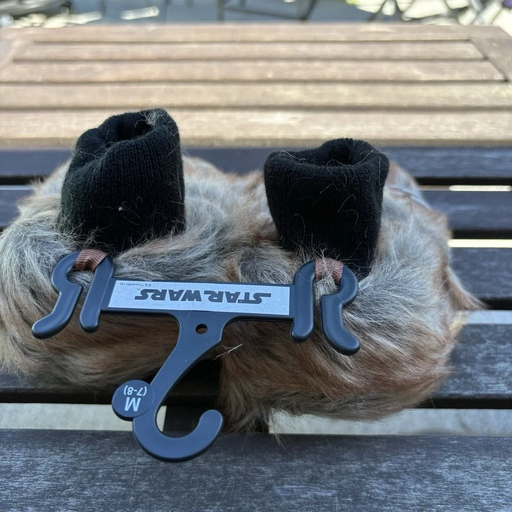NWT Disney Star Wars Slippers Chewbacca  TODDLER / KIDS Brown Faux Fur Sz M 7-8
